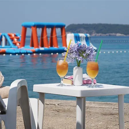 Adriatic Ξενοδοχείο