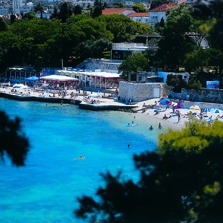 Adriatic 2* Ντουμπρόβνικ