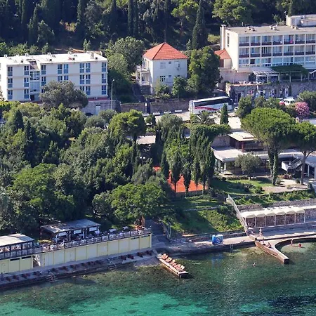 Ξενοδοχείο Adriatic 2*